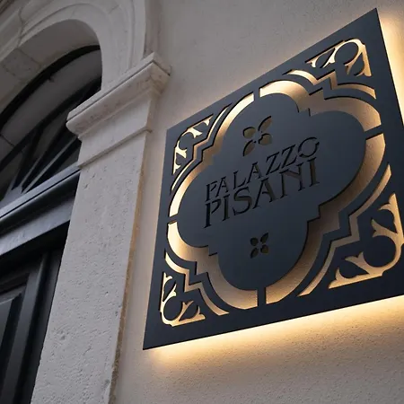Lejlighed Palazzo Pisani - *