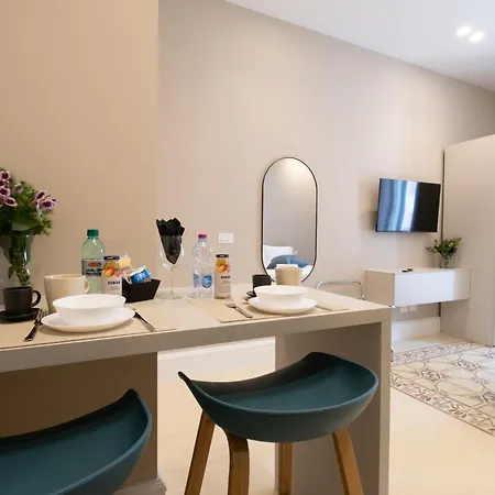 Palazzo Pisani - Bari Apartment *