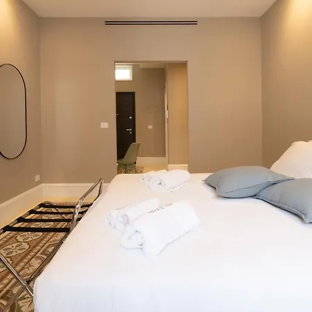 Palazzo Pisani - Bari Apartment *